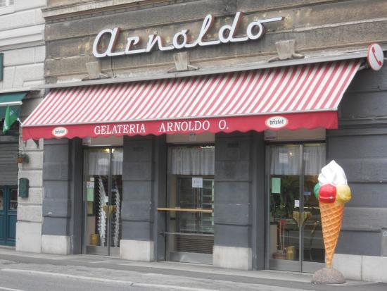 Gelateria Arnoldo Omar